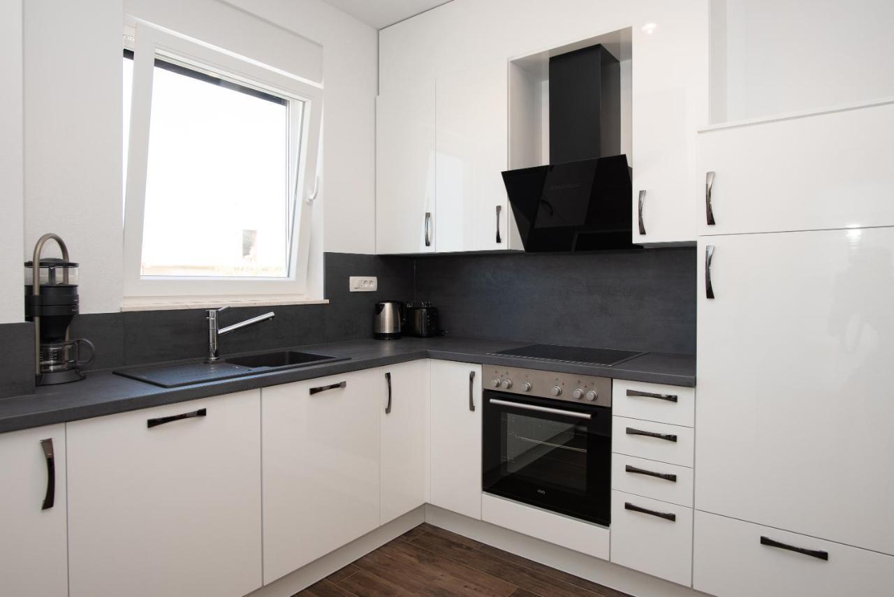 Luxury Apartment Lukas Vodice Extérieur photo